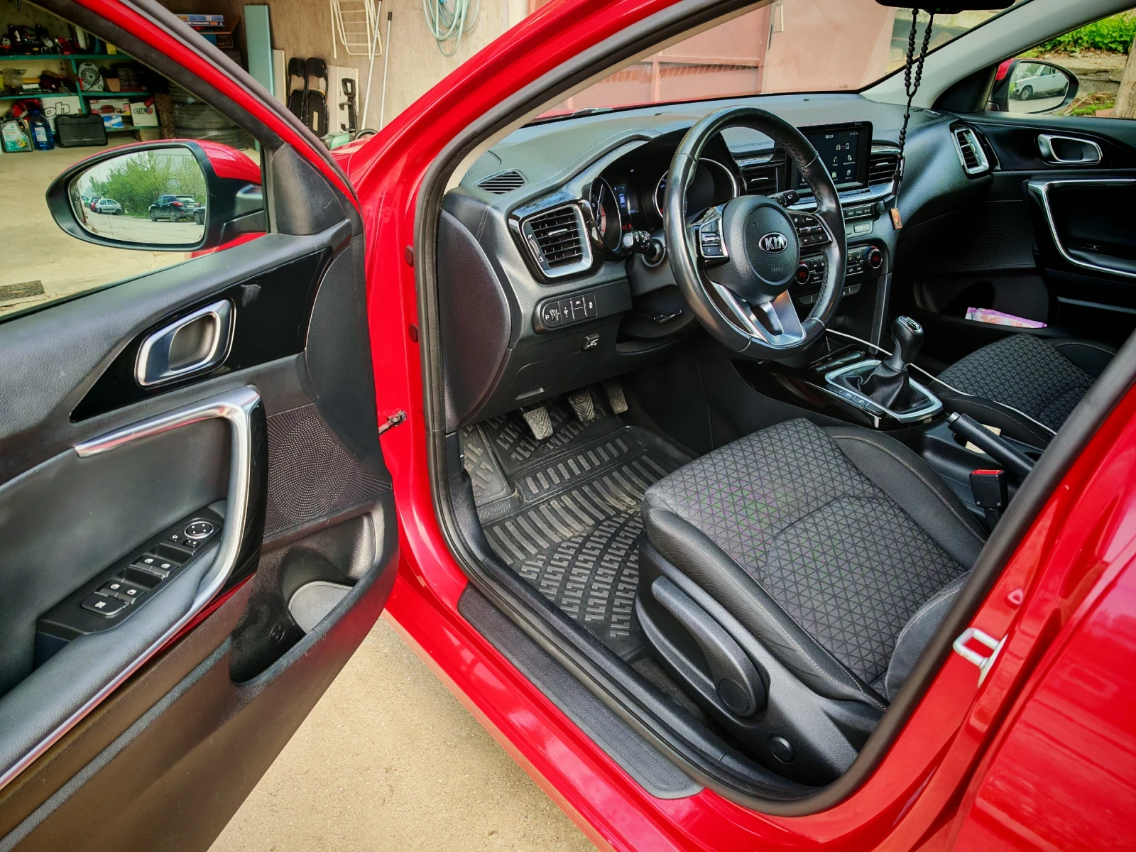 Kia Ceed 1.4/99к./LPG/FULL LED/NAVIGATION/ - изображение 9