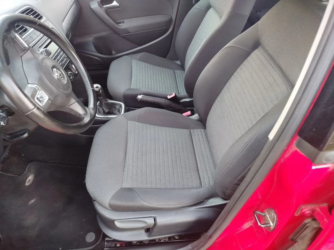 VW Polo 1.6 TDI - изображение 9