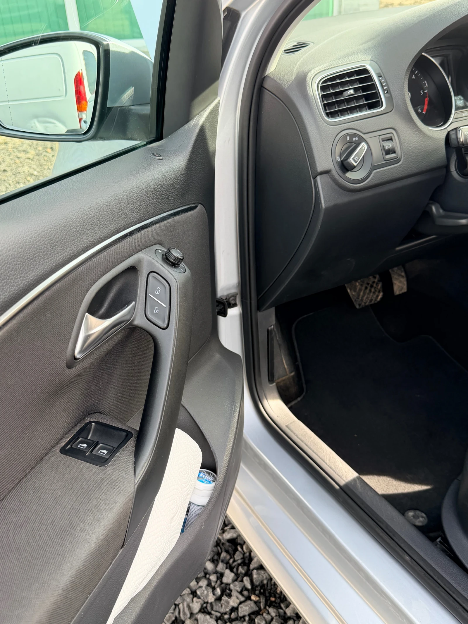 VW Polo  - изображение 8