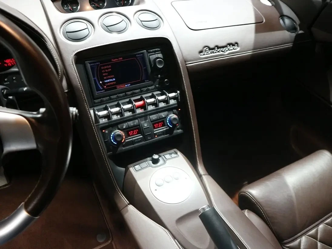 Lamborghini Gallardo LP 560-4, снимка 9 - Автомобили и джипове - 53981506