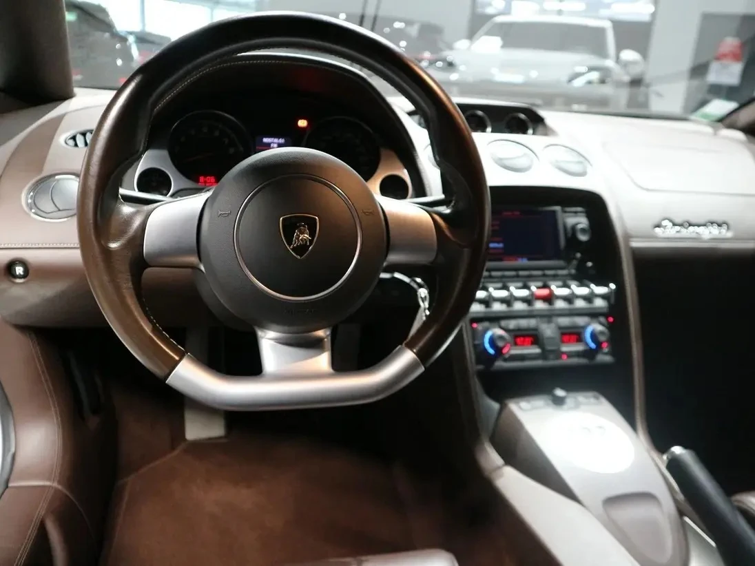 Lamborghini Gallardo LP 560-4, снимка 6 - Автомобили и джипове - 53981506