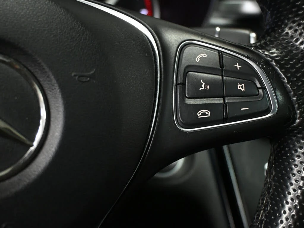 Mercedes-Benz C 300 4MATIC* ����������* (���� �� ��) | Mobile.bg � ����������� 10