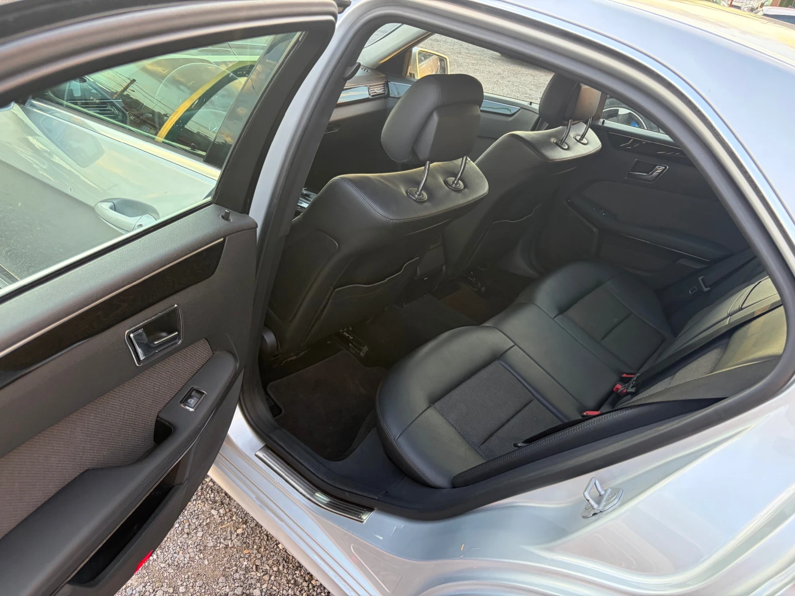 Mercedes-Benz E 220 | Mobile.bg � ����������� 10