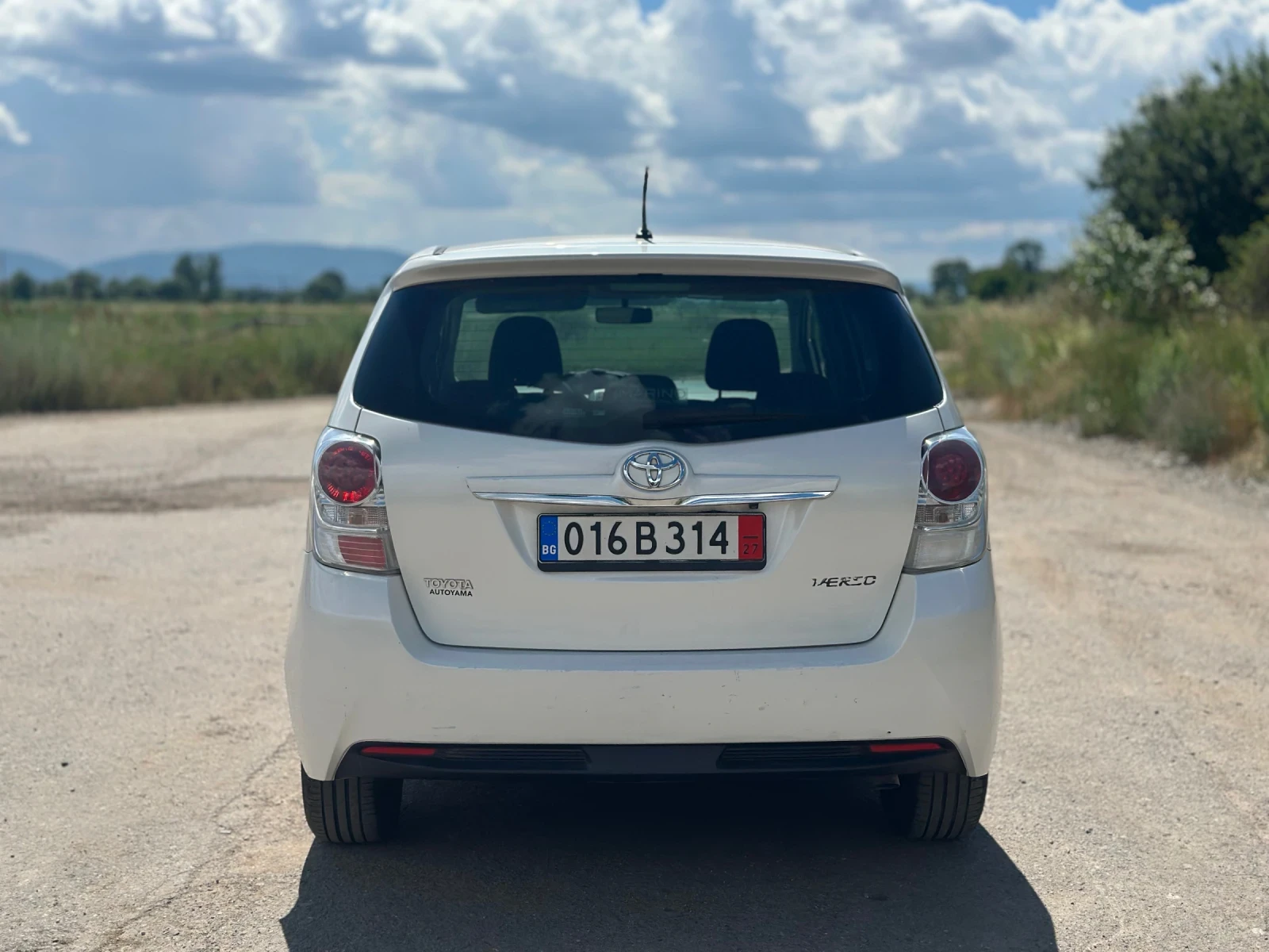 Toyota Verso Италия/Камера, снимка 5 - Автомобили и джипове - 54959562