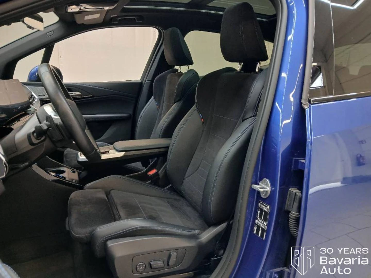 BMW 218 i Active Tourer M Sport Paket, снимка 7 - Автомобили и джипове - 55171330