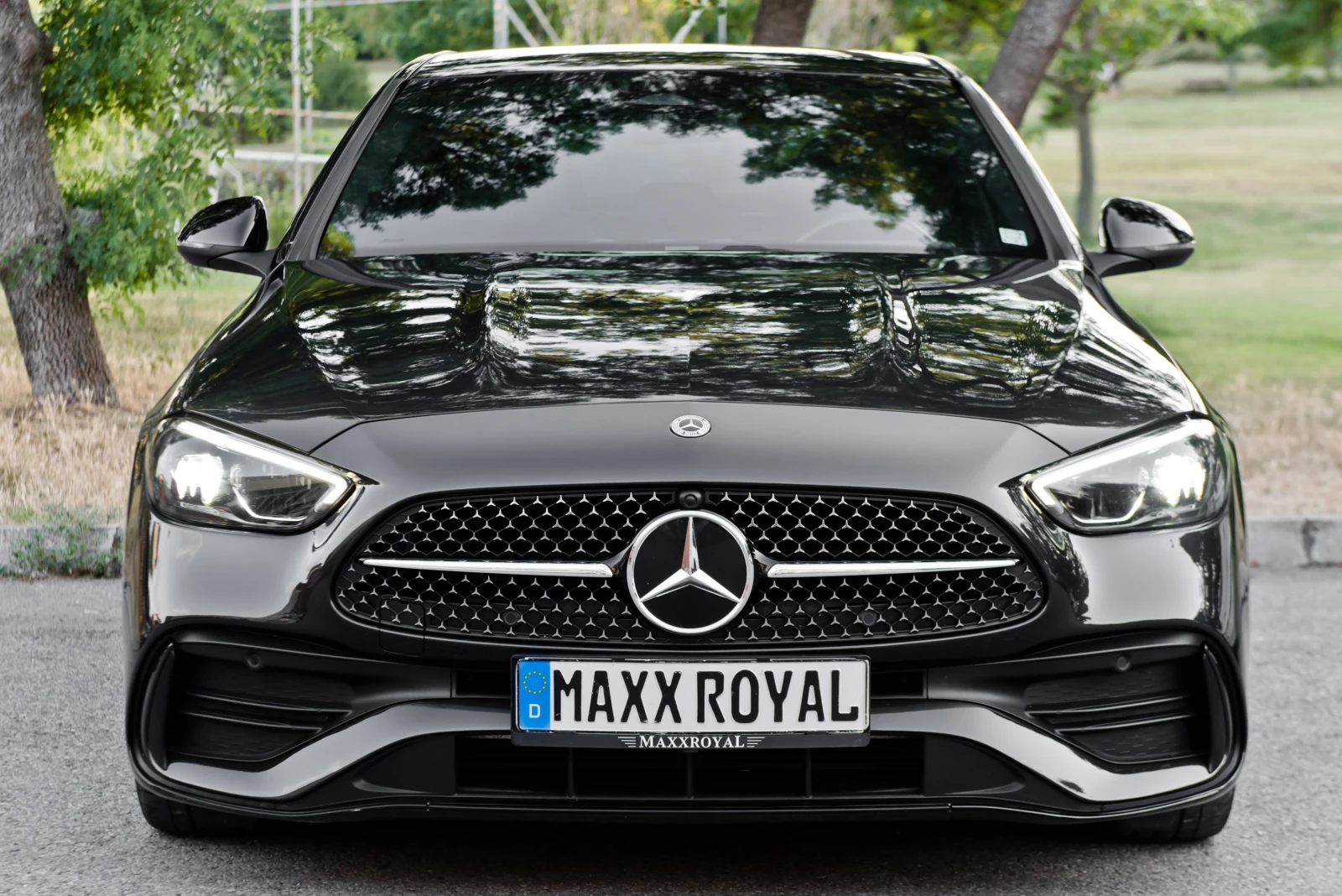 Mercedes-Benz C 220 AMG 4Matic, снимка 2 - Автомобили и джипове - 55391024