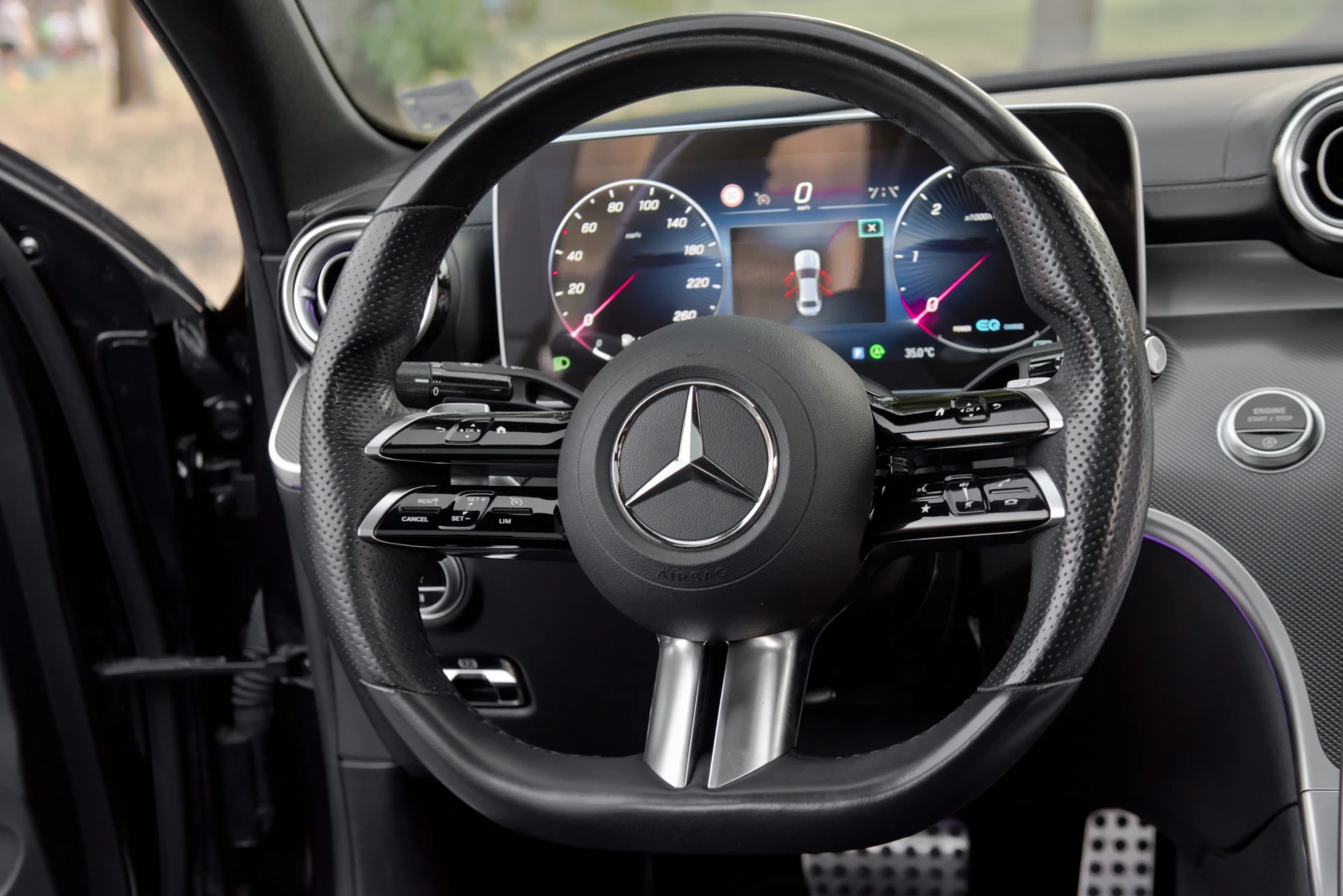 Mercedes-Benz C 220 AMG 4Matic, снимка 11 - Автомобили и джипове - 55391024