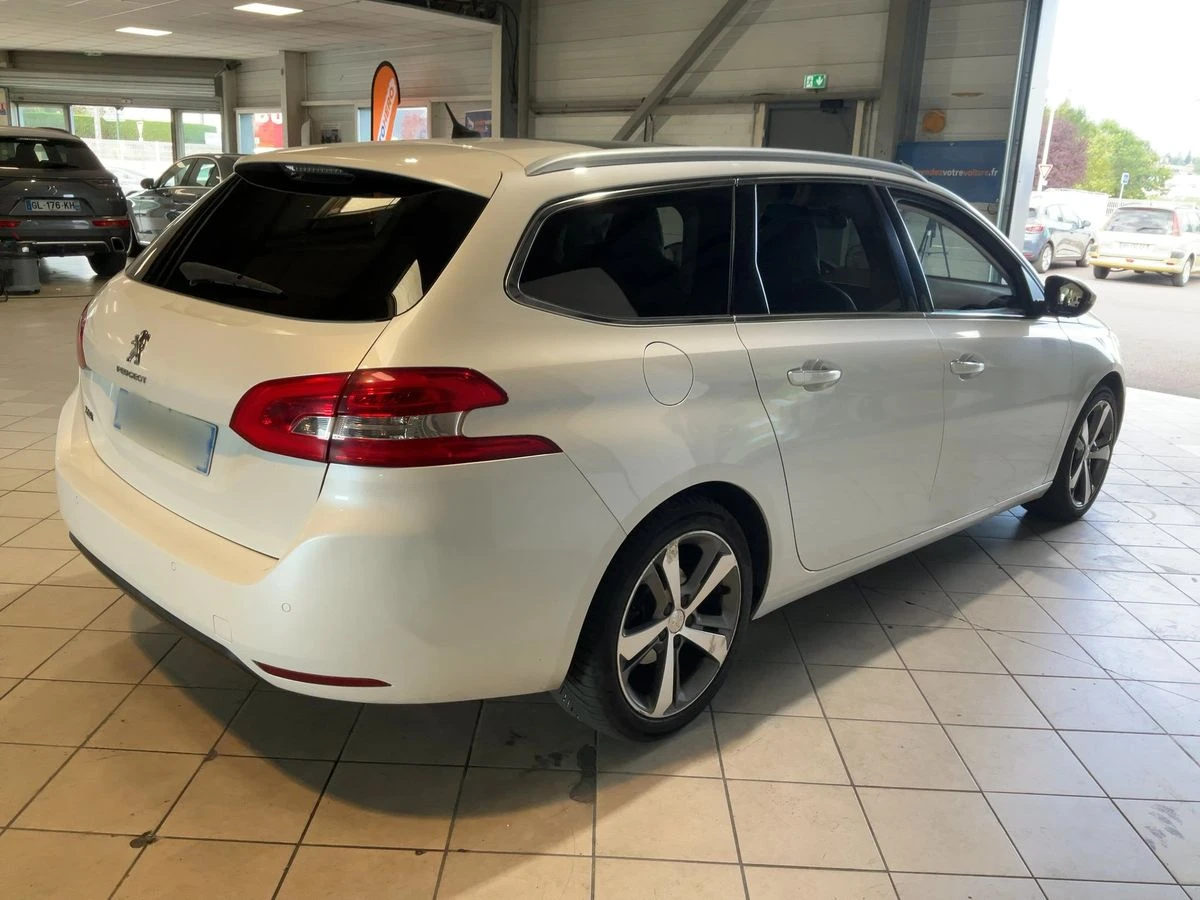 Peugeot 308 2.0 Blue-HDi* FELINE, снимка 4 - Автомобили и джипове - 55412040