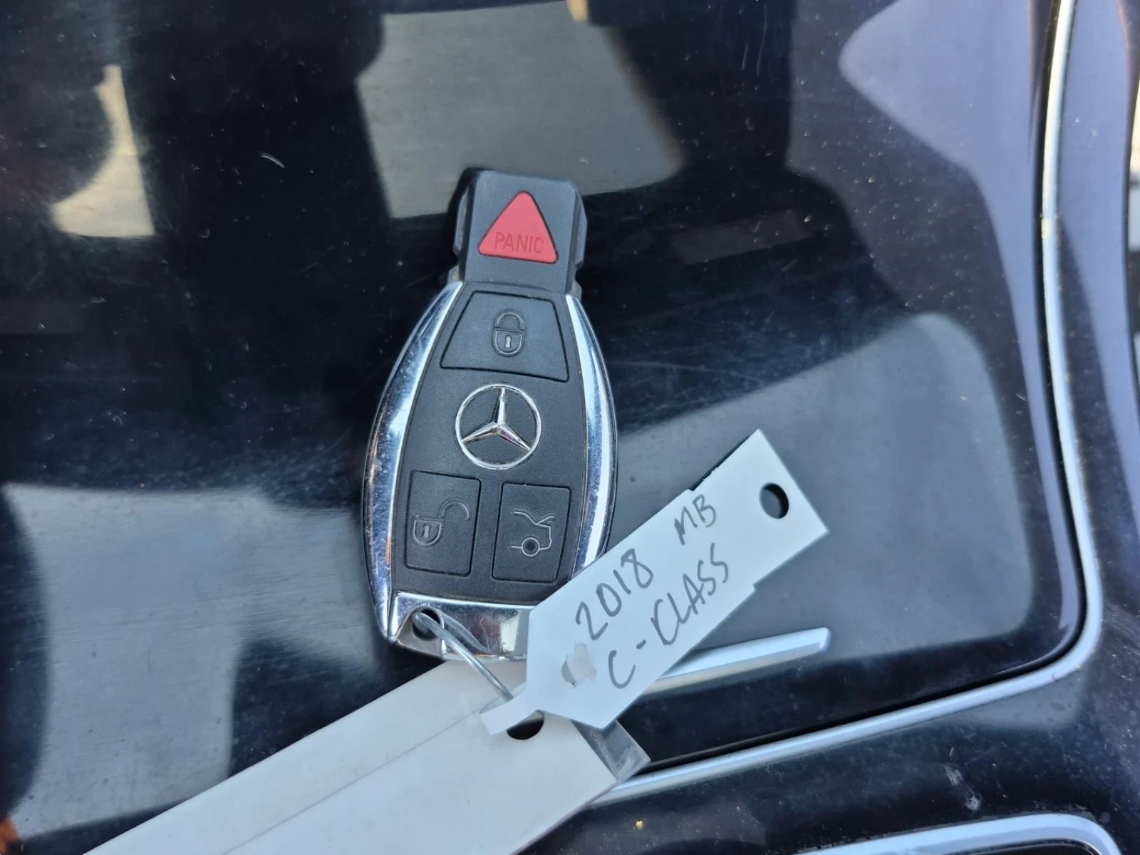 Mercedes-Benz C 300 AMG-pack* Pano* Back cam* Подгрев* , снимка 8 - Автомобили и джипове - 55418668