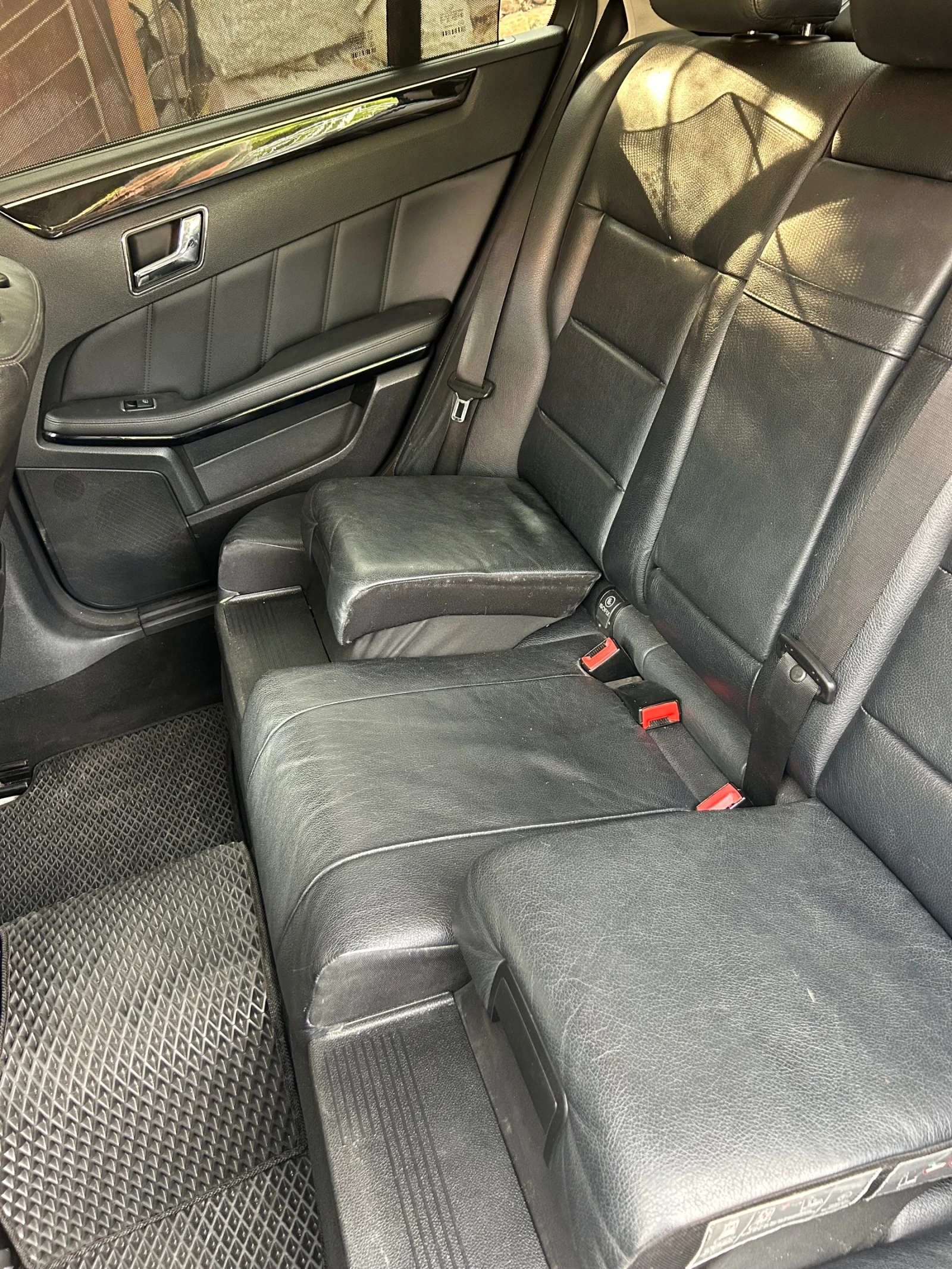 Mercedes-Benz E 350 231, снимка 12 - Автомобили и джипове - 55647818
