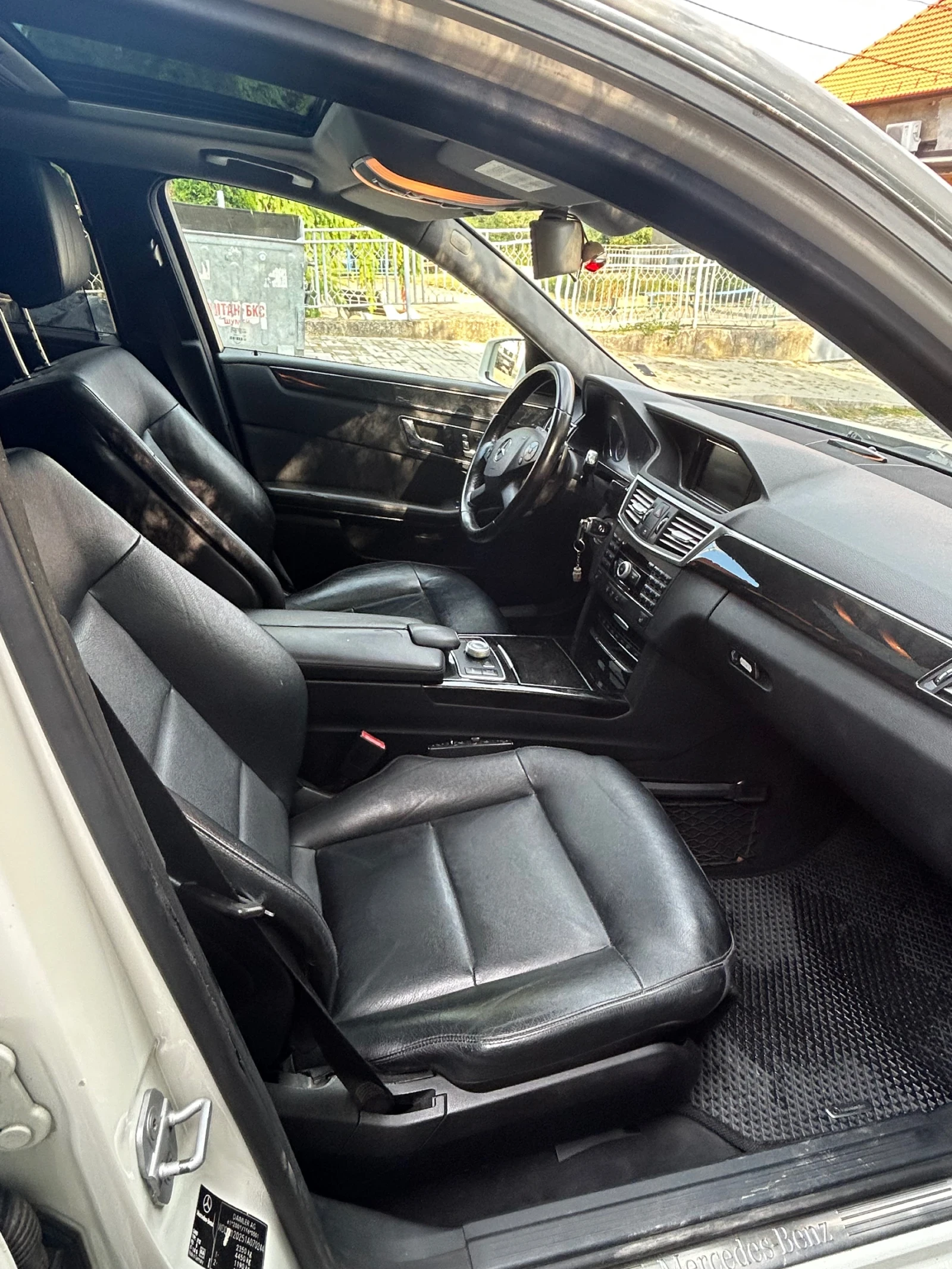 Mercedes-Benz E 350 231, снимка 9 - Автомобили и джипове - 55647818