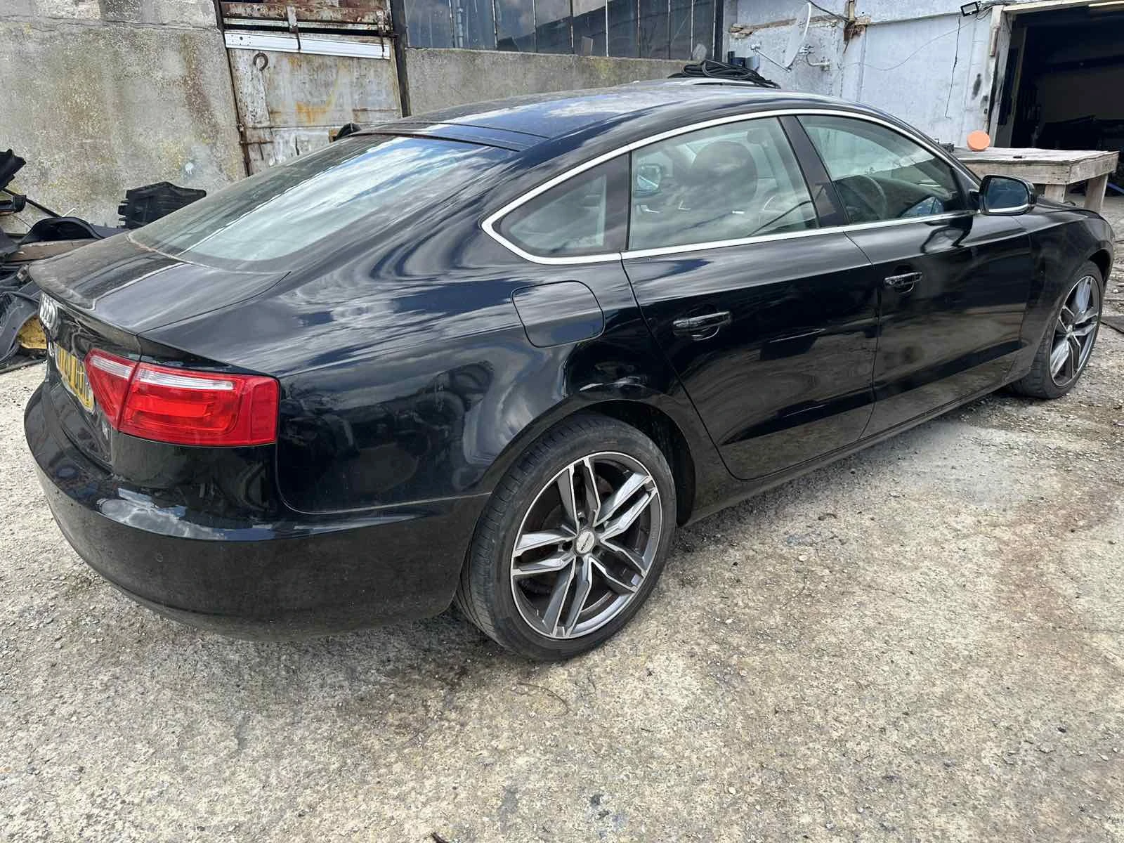 Audi A5 спортбег, снимка 3 - Автомобили и джипове - 55677408