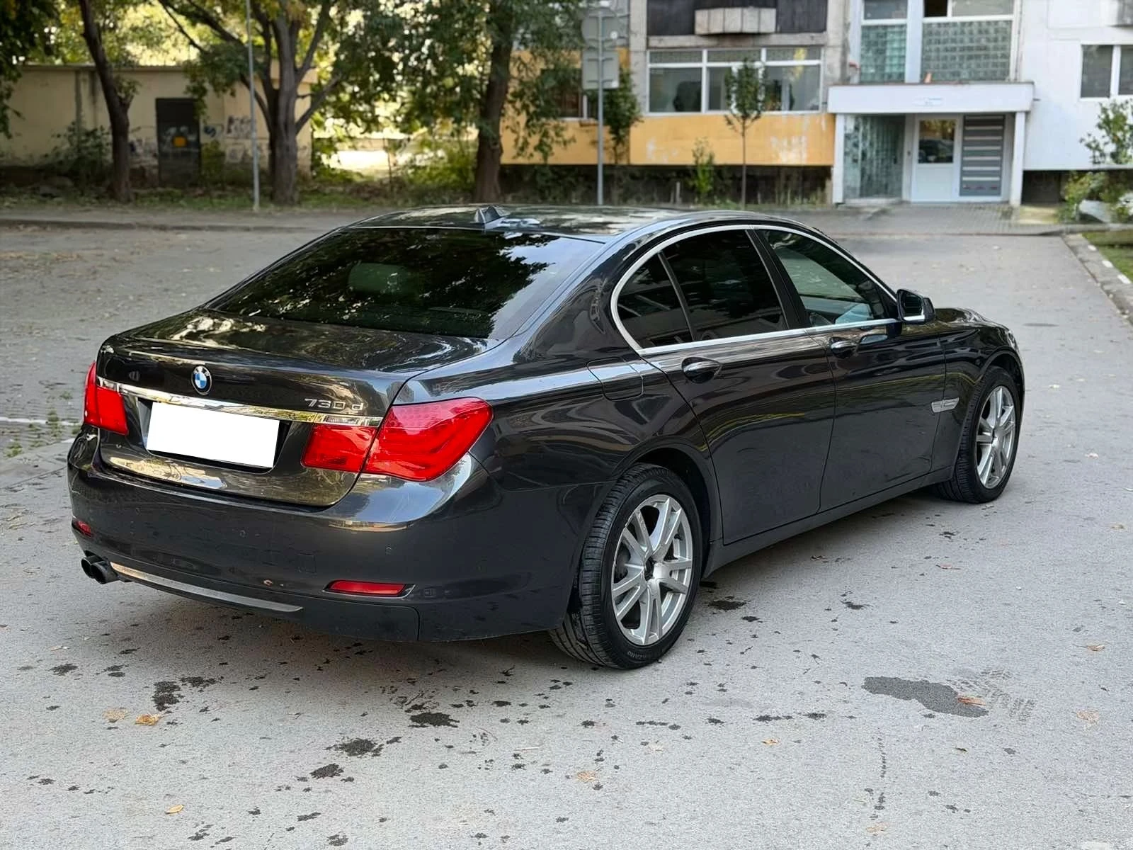 BMW 730 Long/Individual FULL MAX ЕКСТРИ -ТОП!, снимка 6 - Автомобили и джипове - 56522134