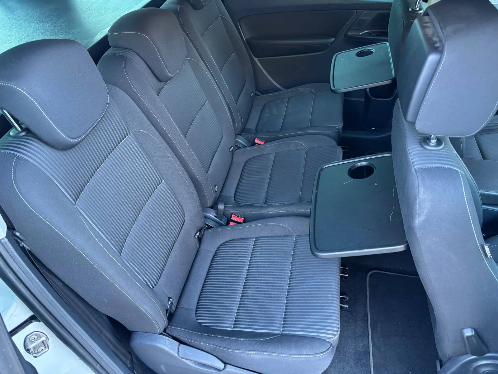 Seat Alhambra 2.0 TDI АВТОМАТ, снимка 11 - Автомобили и джипове - 56131597