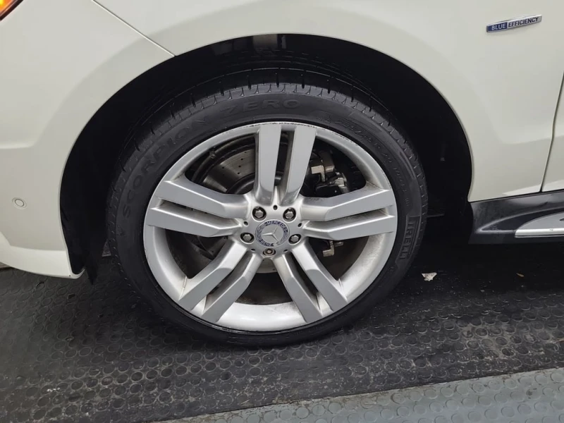 Mercedes-Benz ML 350 * BLUETEC * CARFAX * ЦЕНА ДО БГ, снимка 7 - Автомобили и джипове - 52864019