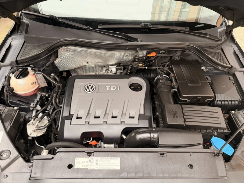 VW Tiguan Face!145000km!!!4x4, снимка 11 - Автомобили и джипове - 52891627