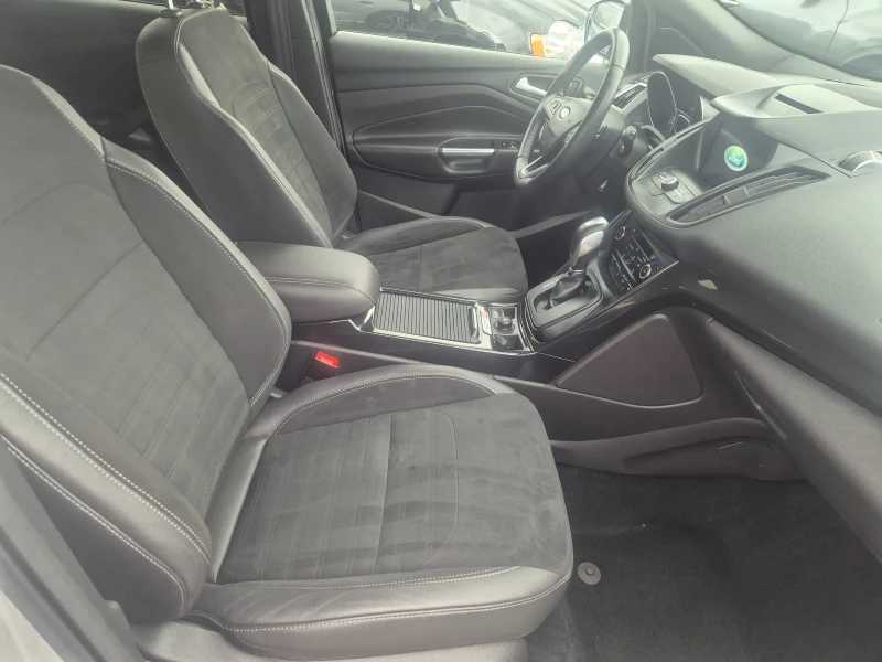 Ford Kuga 2.0 TDCI ST-line 4x4, снимка 13 - Автомобили и джипове - 53536196