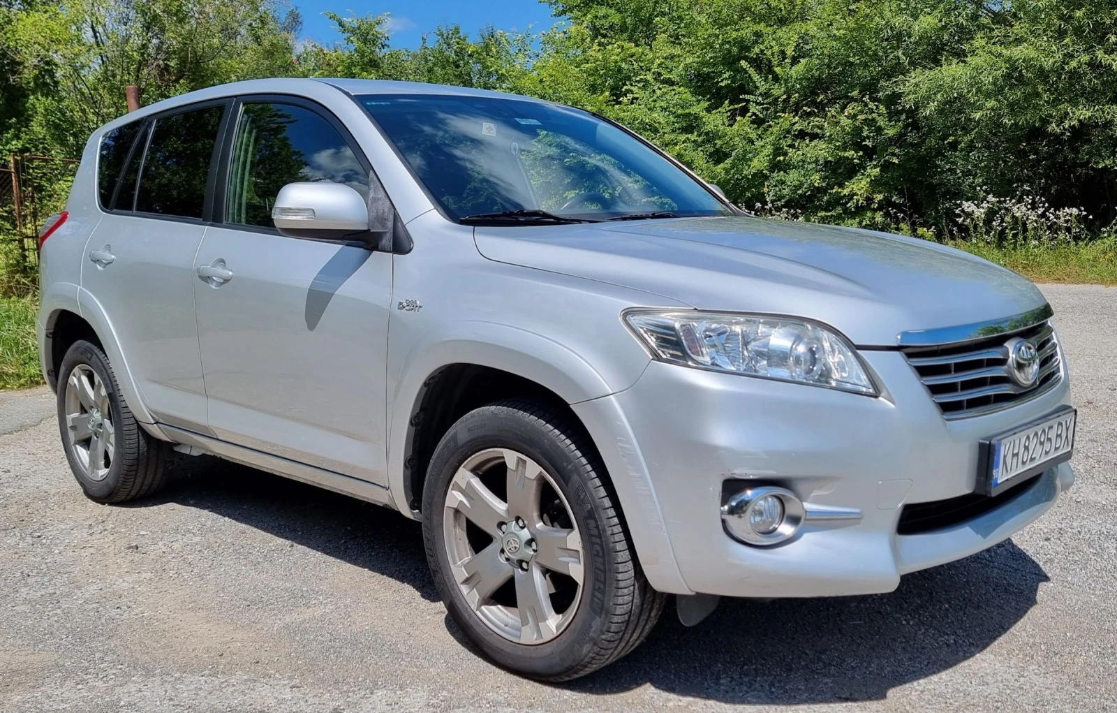 Toyota Rav4 Чисто нови дюзи - изображение 7