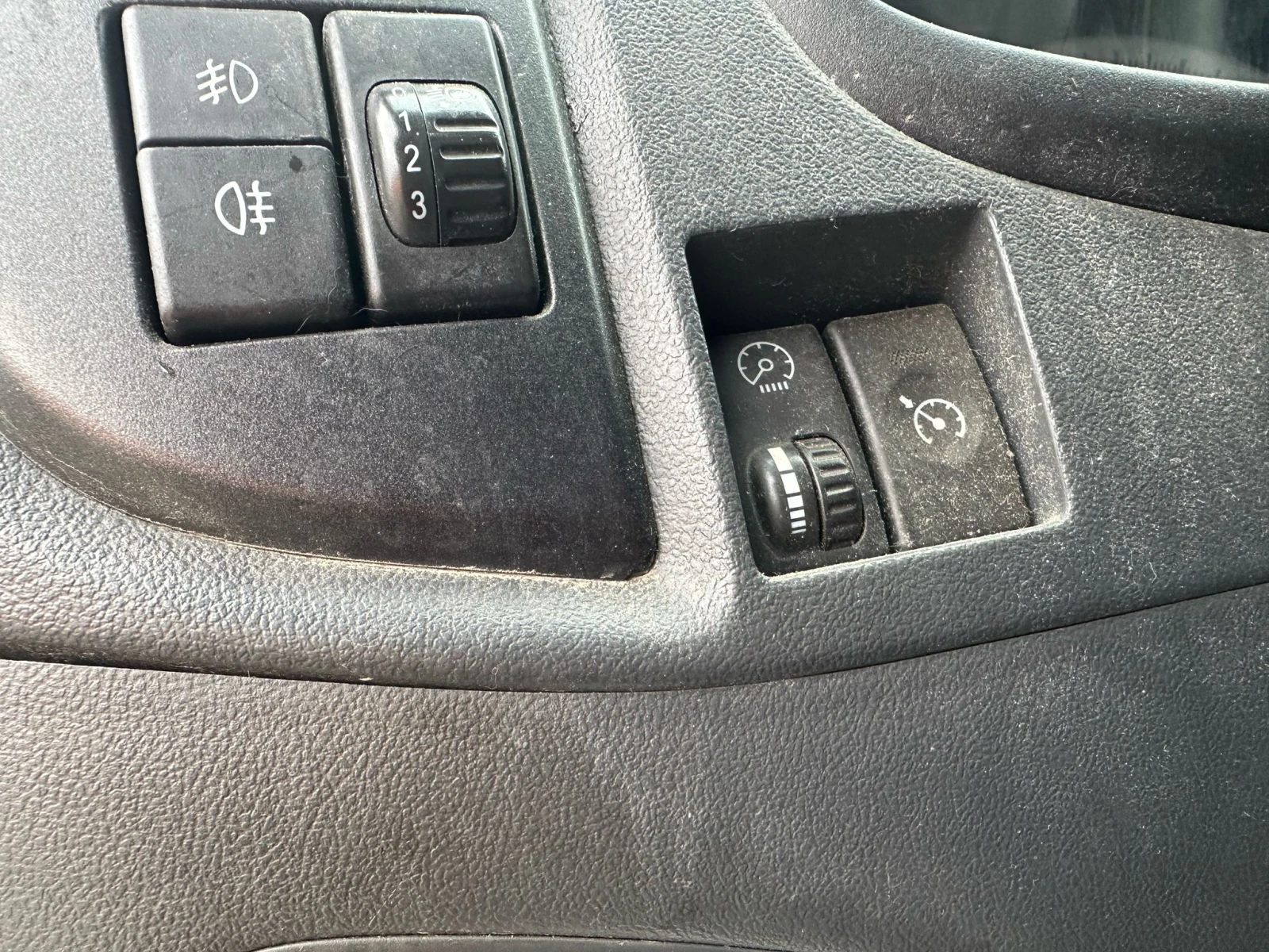 Isuzu D-max 3.0D   4JJ1E4C-L | Mobile.bg   14