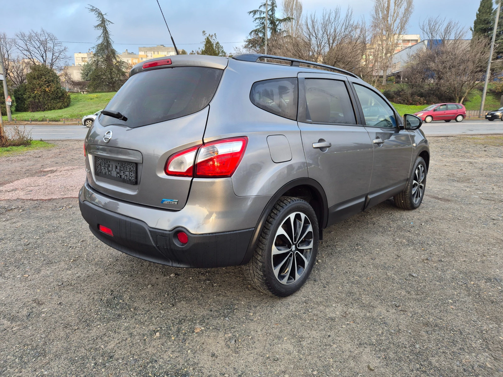 Nissan Qashqai + 2 1.6DCI  - изображение 5