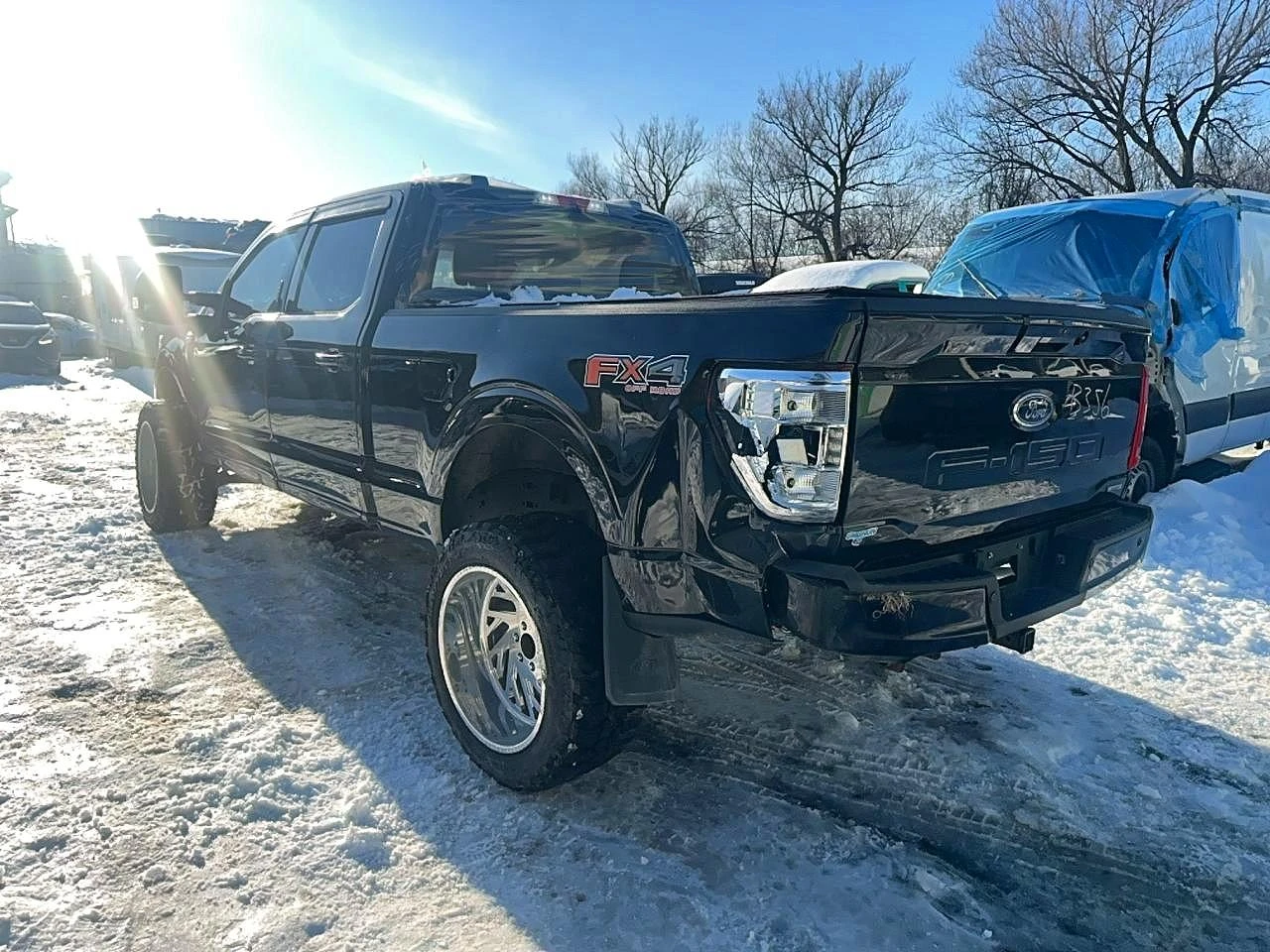 Ford F150 XL 4WD SuperCrew 5.5' Box, снимка 3 - Автомобили и джипове - 53912602