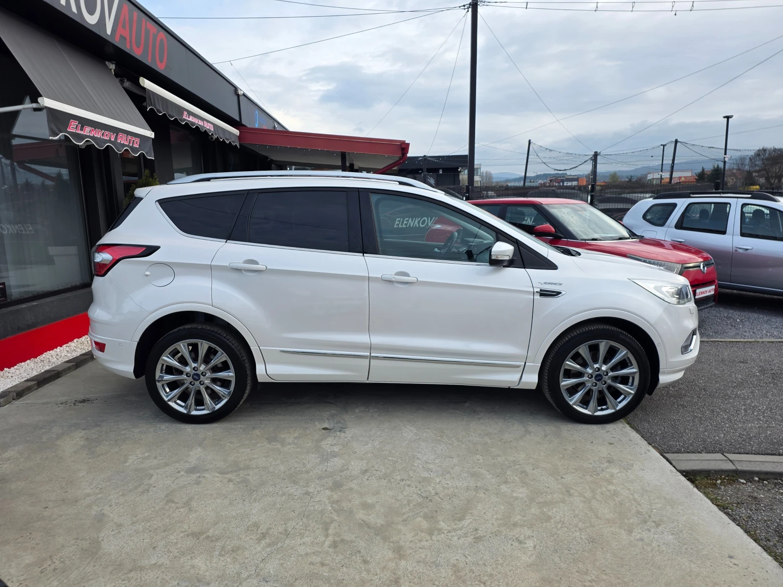 Ford Kuga VIGNALE 1.5I-182к.с EURO 6 АВТОМАТИК-ШВЕЙЦАРИЯ, снимка 5 - Автомобили и джипове - 54058523
