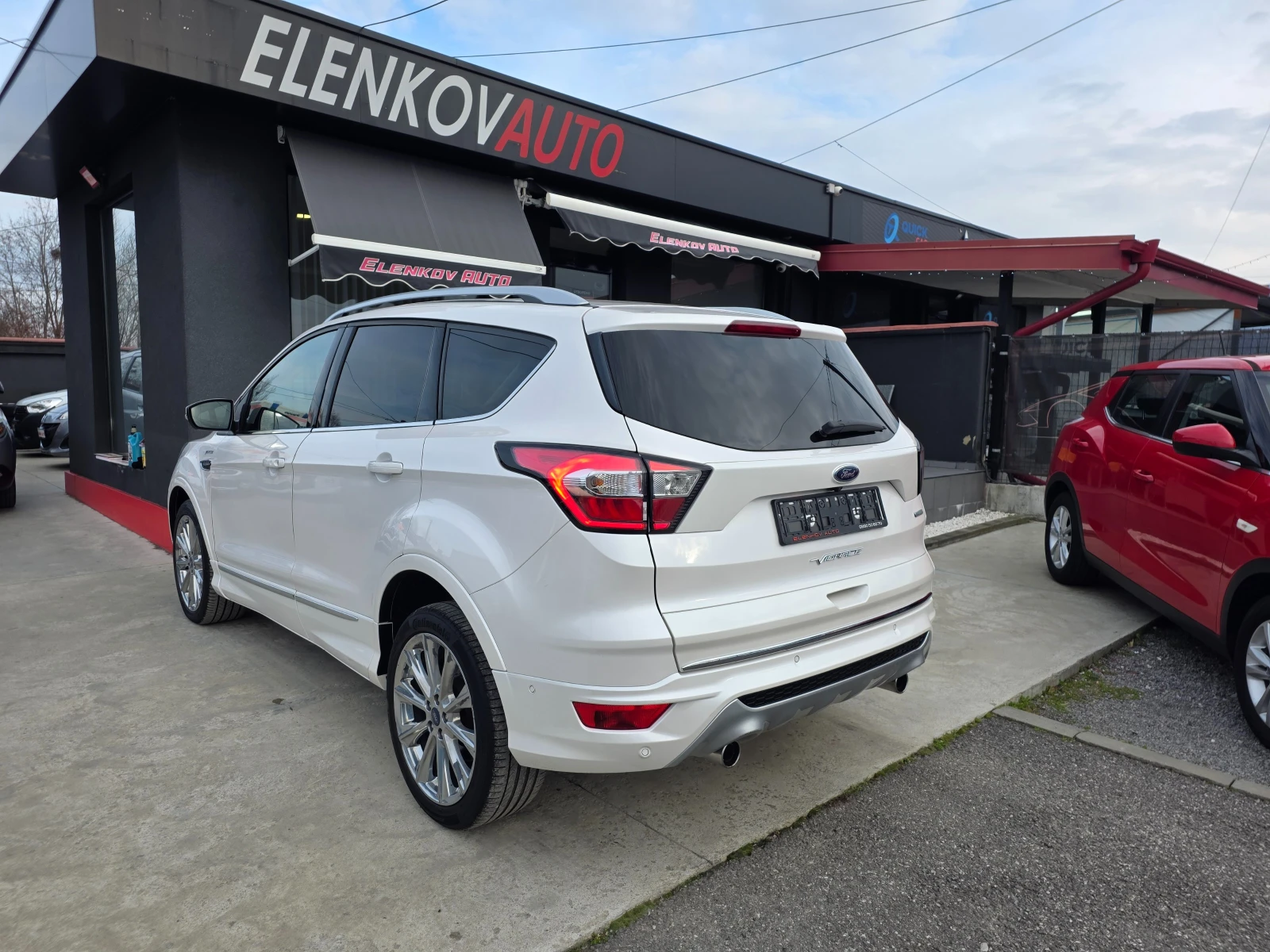 Ford Kuga VIGNALE 1.5I-182к.с EURO 6 АВТОМАТИК-ШВЕЙЦАРИЯ, снимка 6 - Автомобили и джипове - 54058523