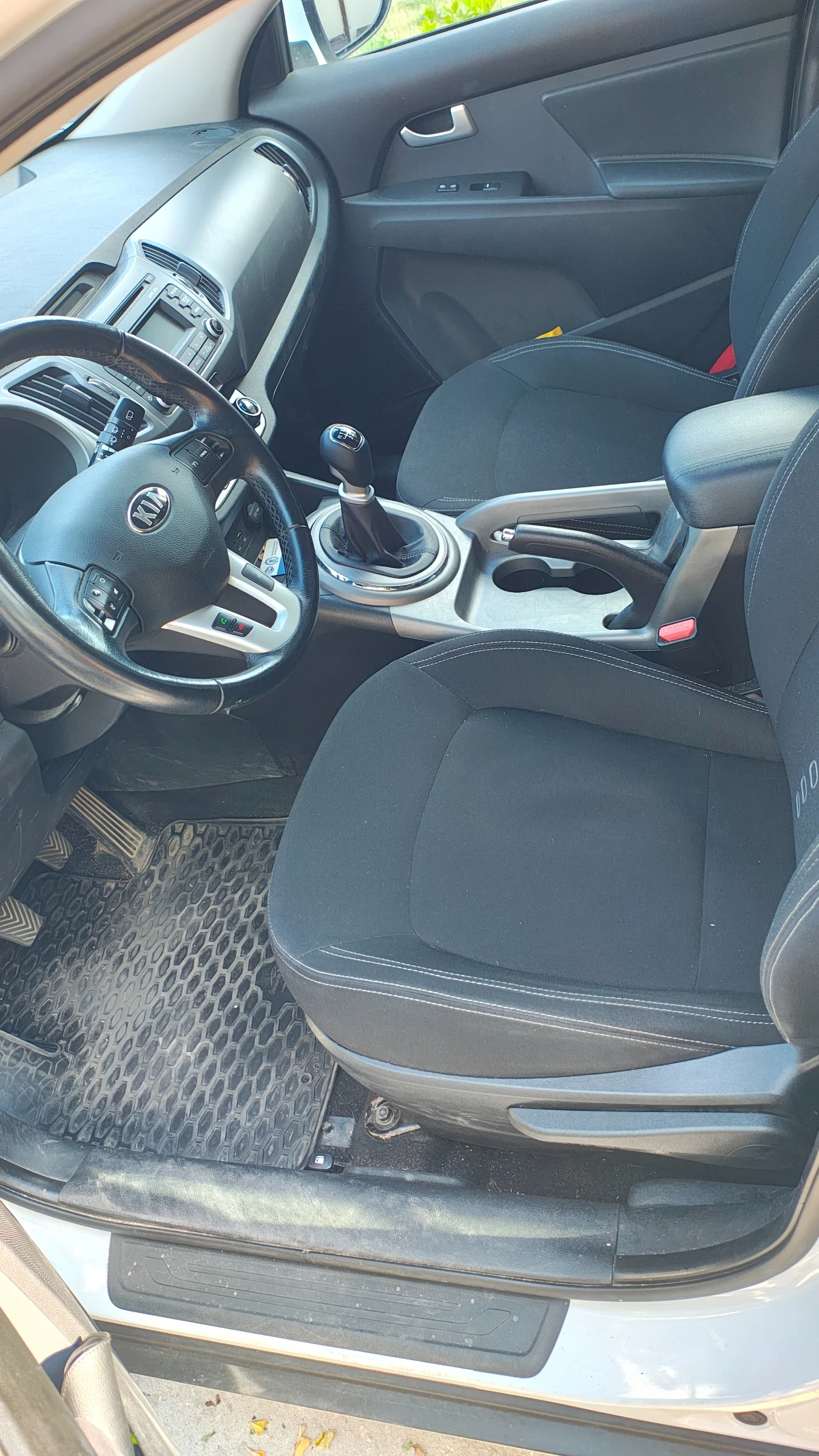 Kia Sportage 3, снимка 9 - Автомобили и джипове - 55409226