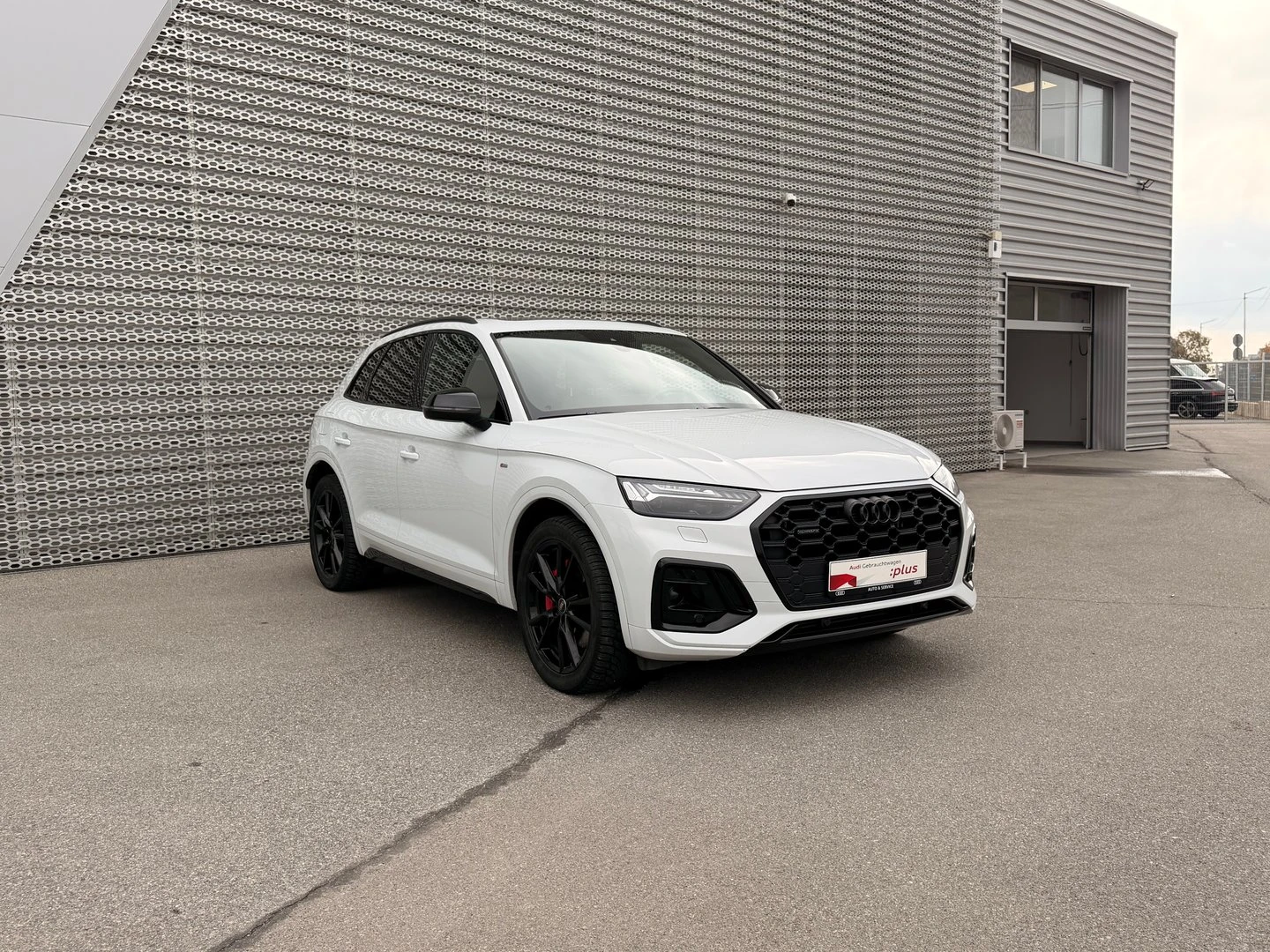Audi Q5, снимка 3 - Автомобили и джипове - 56635213