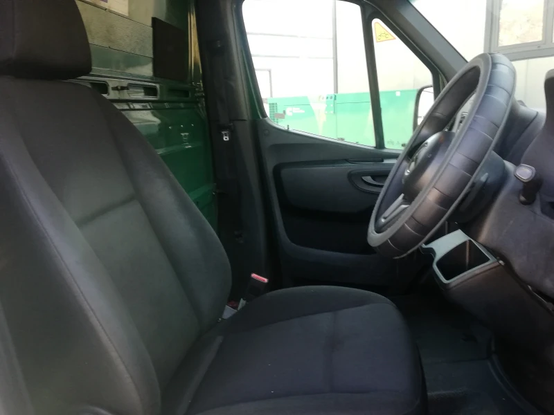 Mercedes-Benz Sprinter 314 Хладилен , снимка 10 - Бусове и автобуси - 47733671