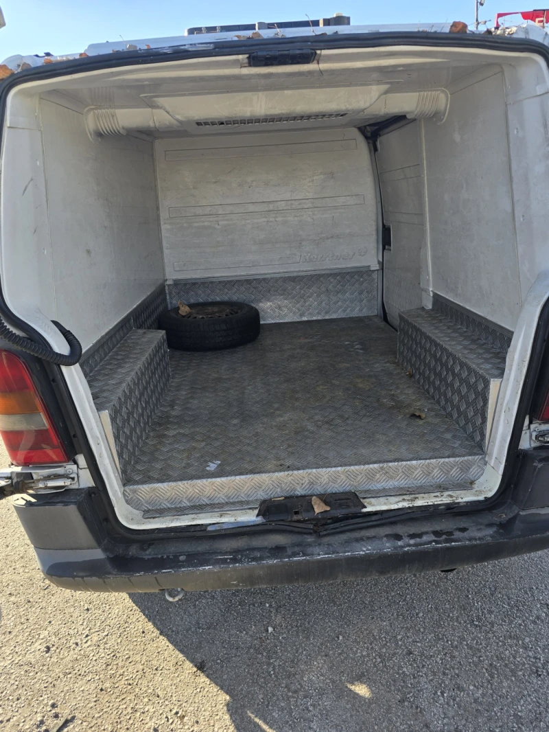 Mercedes-Benz Vito 2.2 хладилен, снимка 8 - Бусове и автобуси - 49391748