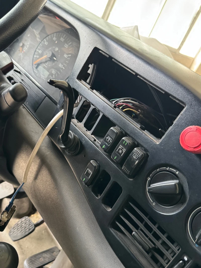 VW Lt 18+ 1, снимка 8 - Бусове и автобуси - 52642836