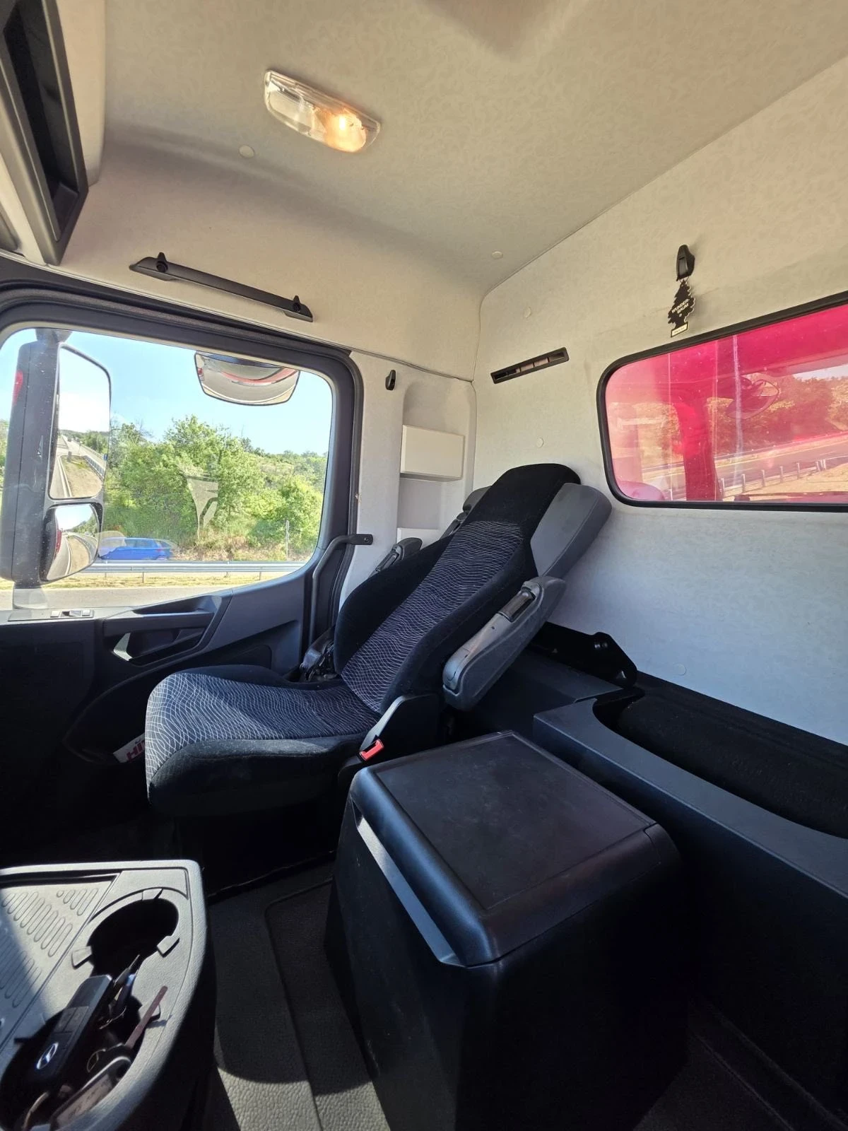 Mercedes-Benz Arocs 4151, снимка 9 - Камиони - 54676939