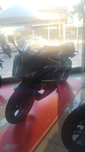 Honda Cbr 650 E-clutch  2026 35kw. A2, снимка 2