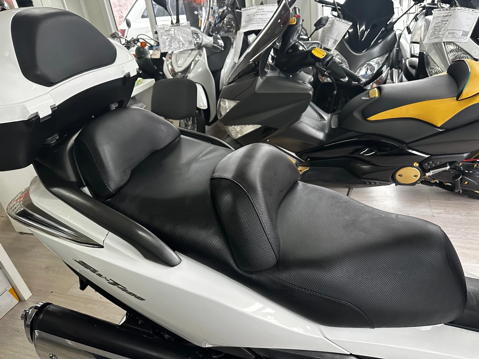 Honda Silver Wing SWT 400  - изображение 3