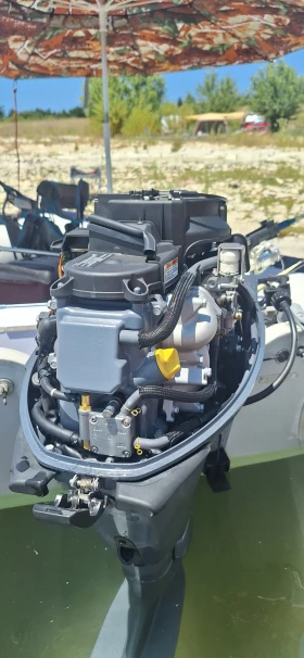 Надуваема лодка Mercury Mercury , снимка 9 - Воден транспорт - 53471655