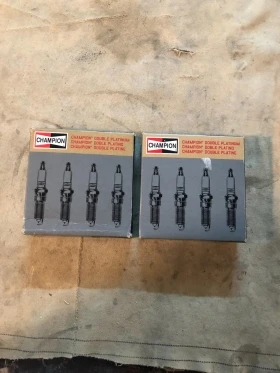 8 броя свещи Champion за Ford F-150 1997-2010 4.6L!!! 1997-2003 4.6L и 5.4L!!!, снимка 1