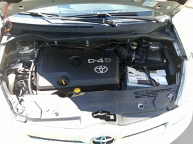 Toyota Corolla verso, снимка 14