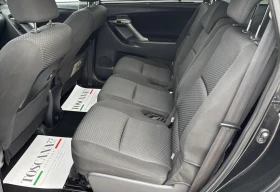 Toyota Verso 1.8i* Газ* Панорама* Подгрев* Камера, снимка 10