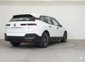 BMW iX BMW iX 40 - xDrive - 75500 лв. / 38602.54 € - 82471370 3
