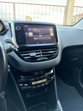 Peugeot 208 1.2 /82к./EURO6/ПЕРФЕКТНО СЪСТОЯНИЕ!, снимка 9