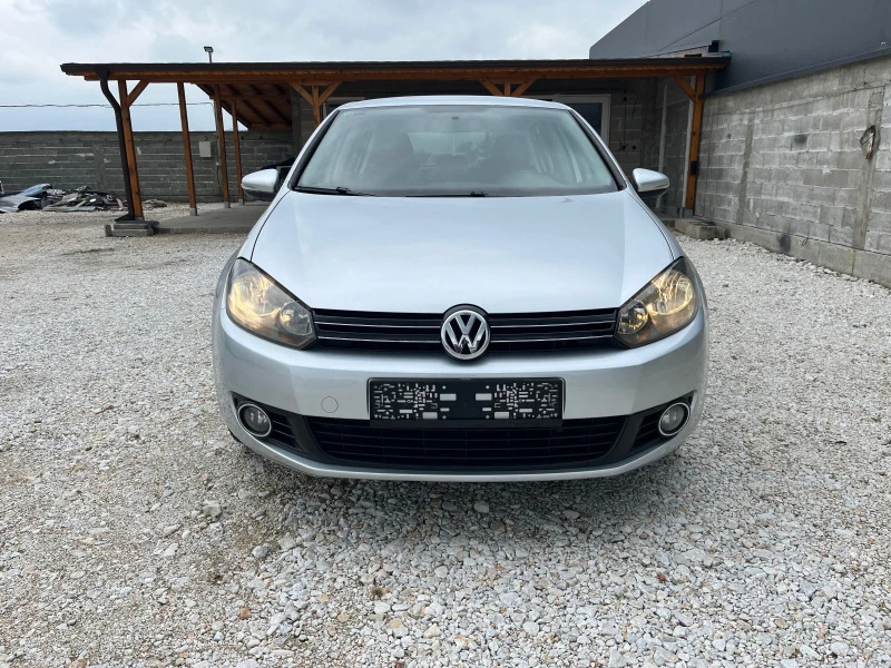 VW Golf 1.6 ГАЗ, снимка 1 - Автомобили и джипове - 45827353