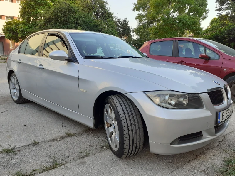 BMW 320, снимка 3 - Автомобили и джипове - 47304057