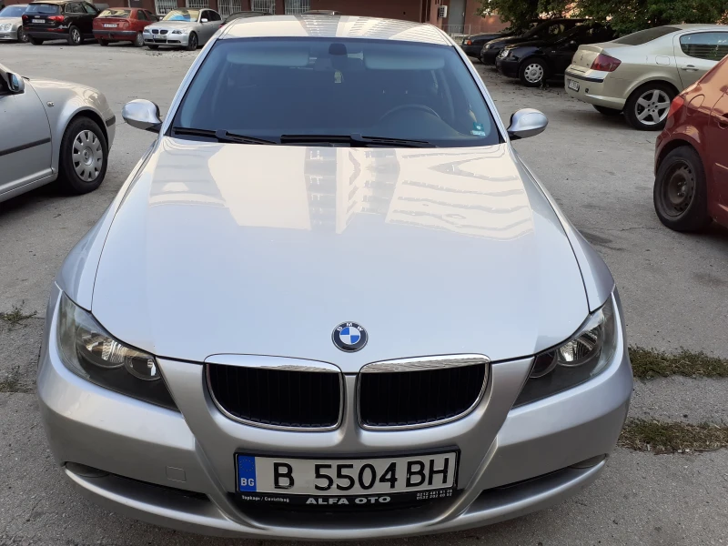 BMW 320, снимка 2 - Автомобили и джипове - 47304057