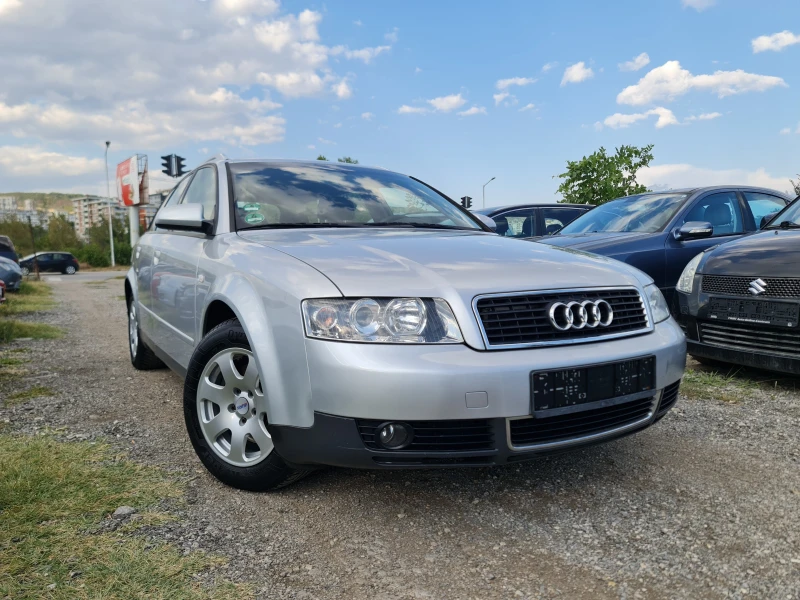 Audi A4 УНИКАЛНА, снимка 3 - Автомобили и джипове - 47561353