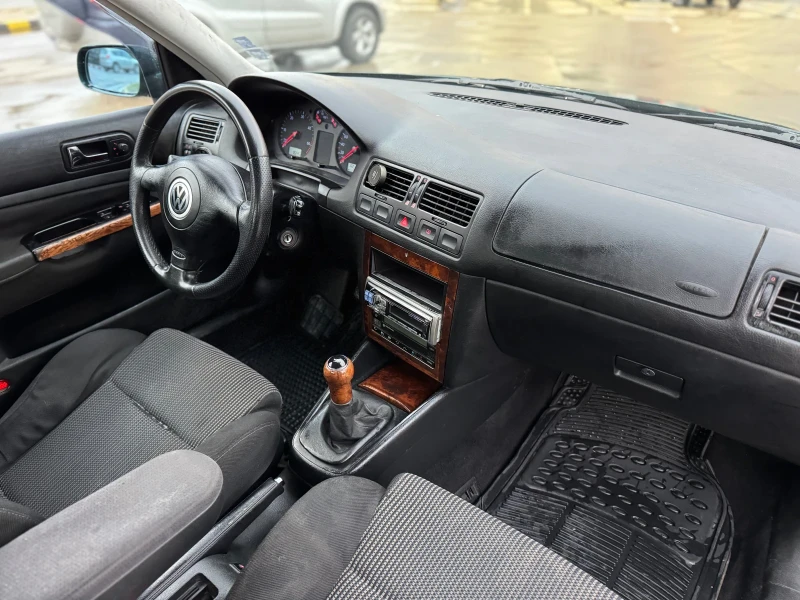 VW Bora 1.9TDI Климатроник, снимка 13 - Автомобили и джипове - 48640982