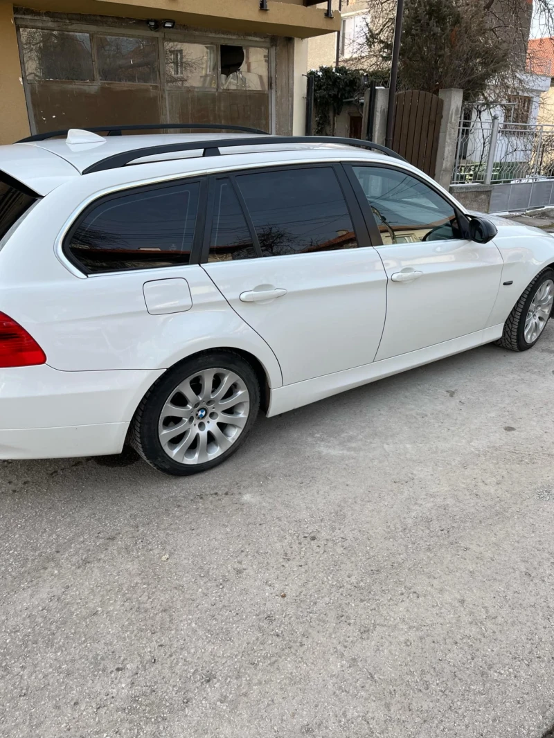 BMW 325 XI, снимка 9 - Автомобили и джипове - 49238332