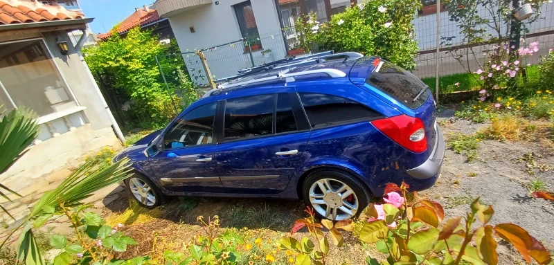 Renault Laguna 2 Facelift , снимка 2 - Автомобили и джипове - 51519177