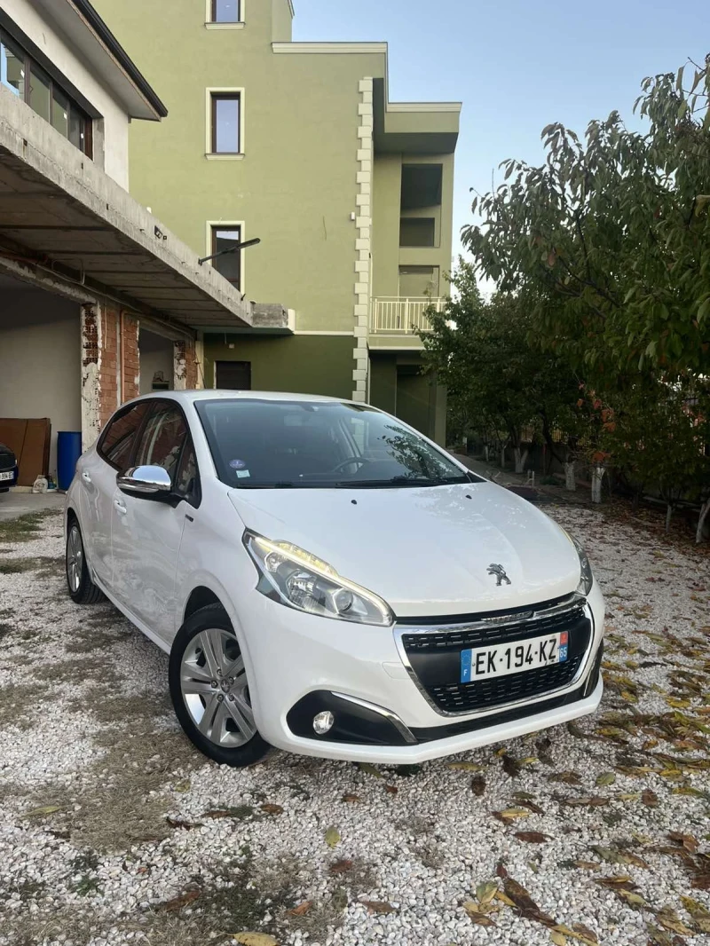 Peugeot 208 1.2 /82к./EURO6/ПЕРФЕКТНО СЪСТОЯНИЕ!