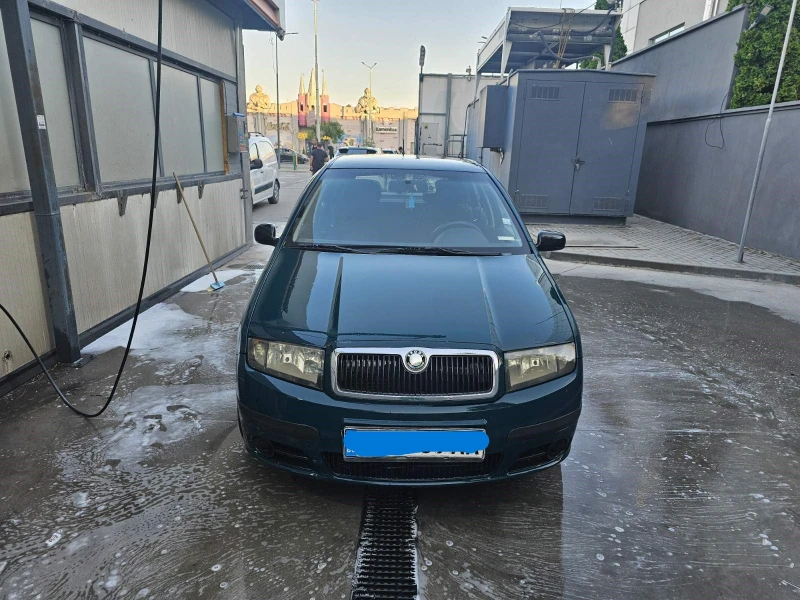 Skoda Fabia, снимка 2 - Автомобили и джипове - 52369078